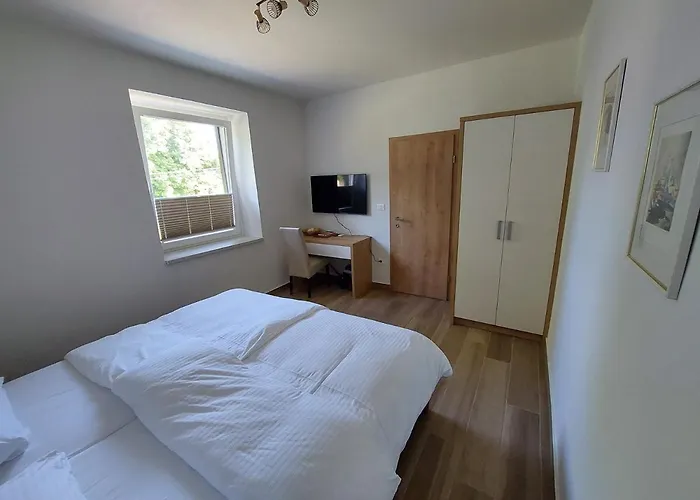 Prenocisca V Kraski Hisi Pensionat